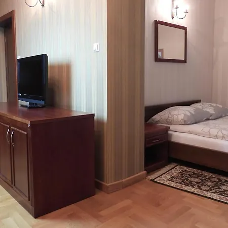 Goscinne Palac W Balicach Instytut Zootechniki Pib *