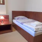 Goscinne Palac W Balicach Instytut Zootechniki Pib