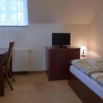Bed & Breakfast Goscinne Palac W Balicach Instytut Zootechniki Pib Balice