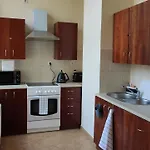 Goscinne Palac W Balicach Instytut Zootechniki Pib Bed & Breakfast 3*