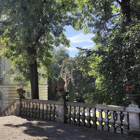 Goscinne Palac W Balicach Instytut Zootechniki Pib