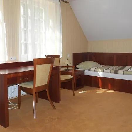 Bed and breakfast Goscinne Palac W Balicach Instytut Zootechniki Pib
