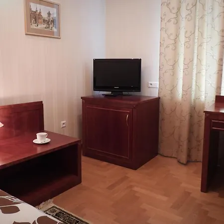 Goscinne Palac W Balicach Instytut Zootechniki Pib * Balice