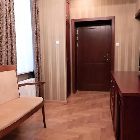 Bed & Breakfast Goscinne Palac W Balicach Instytut Zootechniki Pib