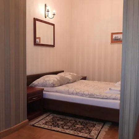 Bed & Breakfast Goscinne Palac W Balicach Instytut Zootechniki Pib Balice
