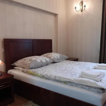 Bed and breakfast Goscinne Palac W Balicach Instytut Zootechniki Pib
