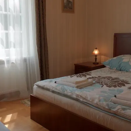 Goscinne Palac W Balicach Instytut Zootechniki Pib 3*