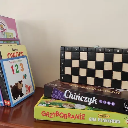 Goscinne Palac W Balicach Instytut Zootechniki Pib Bed and breakfast Balice